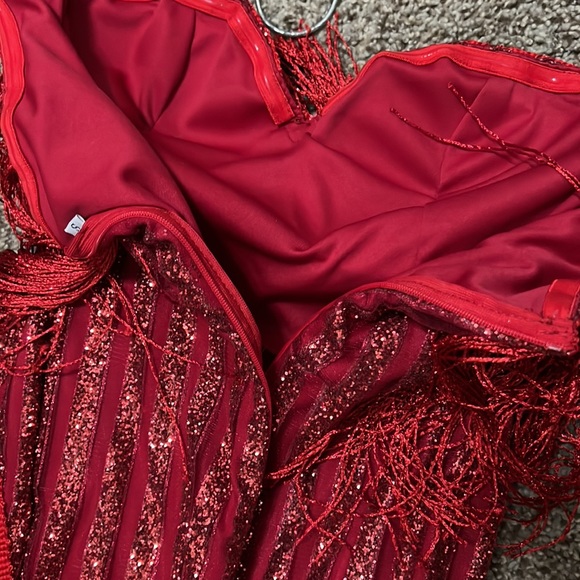 Beautify ruby red sparkle gown. Size small - Picture 3 of 3